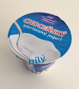 Choceňský bílý jogurt