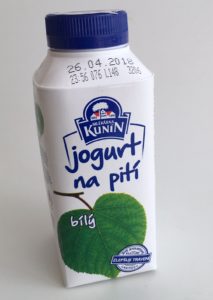 Jogurt na pití bílý