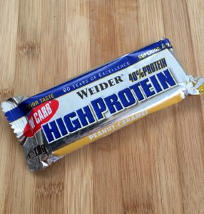 Proteinová tyčinka High protein weider
