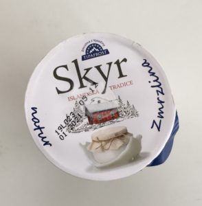 Zmrzlina skyr kelímek